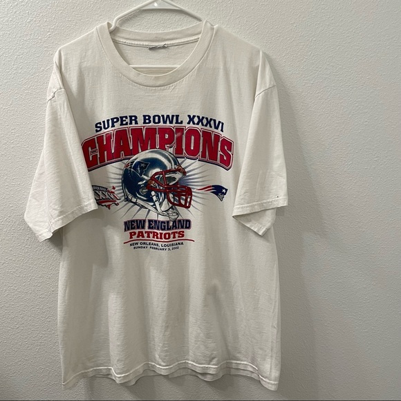 NFL Other - New England patriots super bowl champs 2002 shirt white xl